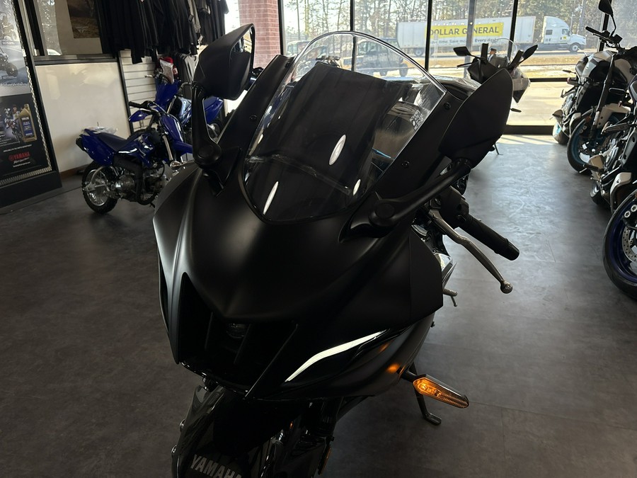 2025 Yamaha YZF-R7