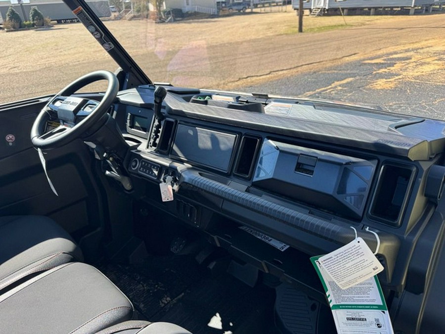 2026 Can-Am Defender X Mr HD11 With Half-Doors Dark Wildland C