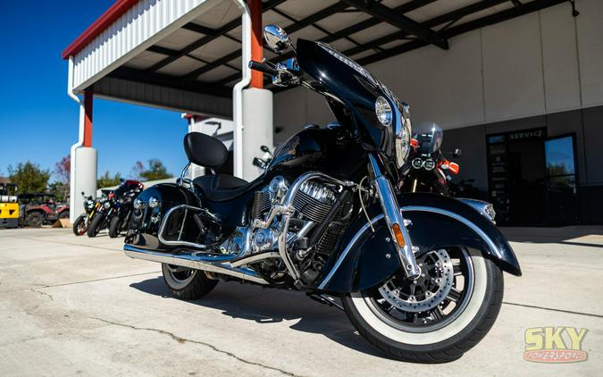 2015 Indian Motorcycle CHIEFTAIN THUNDER BLACK 49ST Base