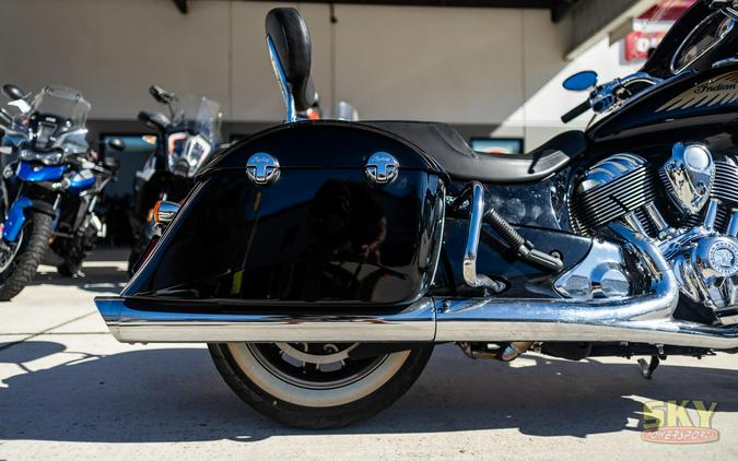 2015 Indian Motorcycle CHIEFTAIN THUNDER BLACK 49ST Base