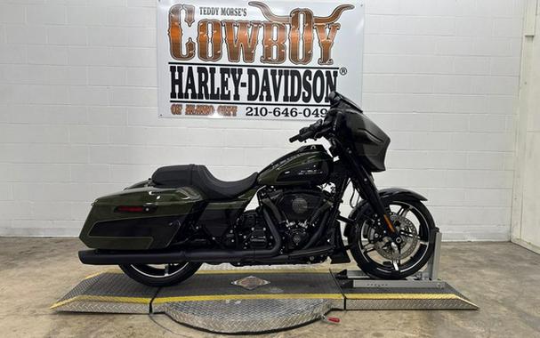 2026 Harley-Davidson FLHX - Street Glide