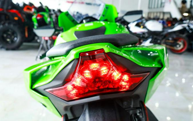 2024 Kawasaki ZX1002TRFNL Ninja ZX-10RR