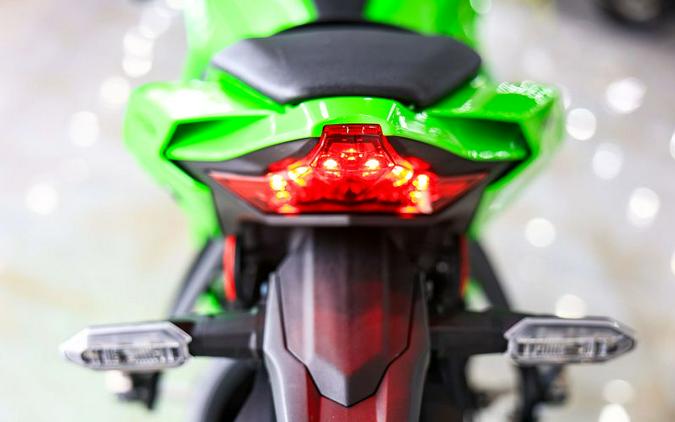 2024 Kawasaki ZX1002TRFNL Ninja ZX-10RR
