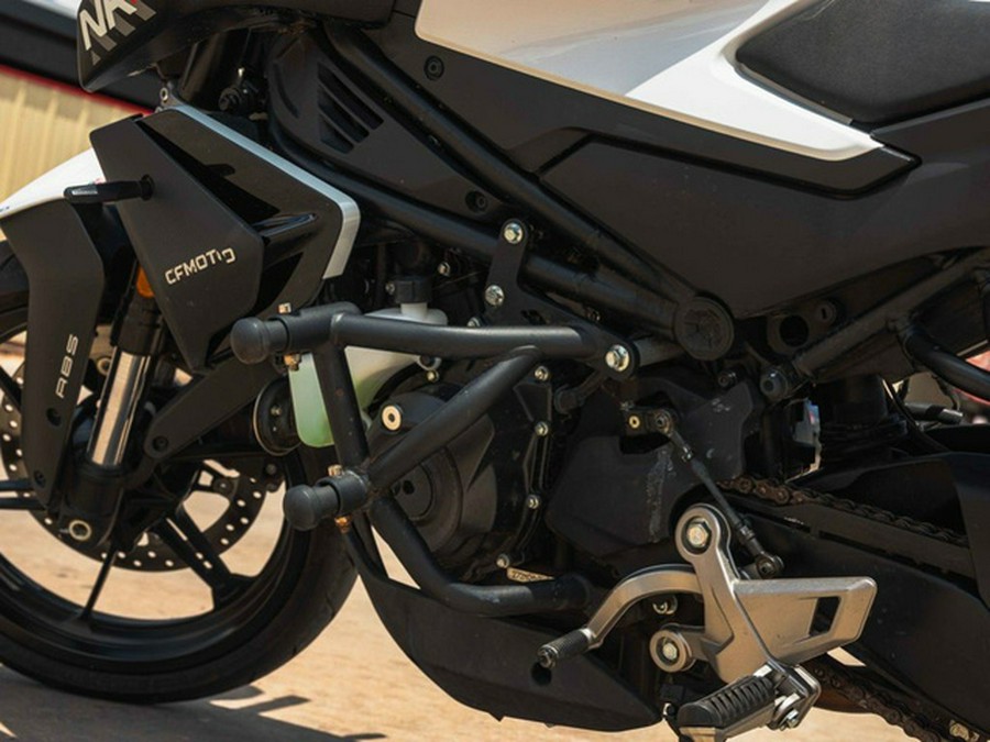 2024 CFMOTO 450NK