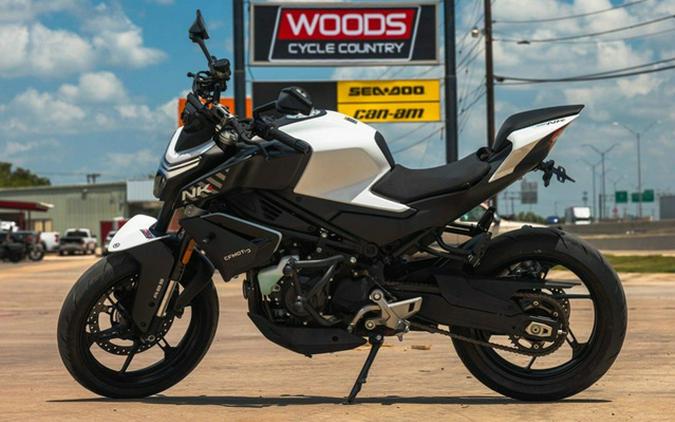 2024 CFMOTO 450NK