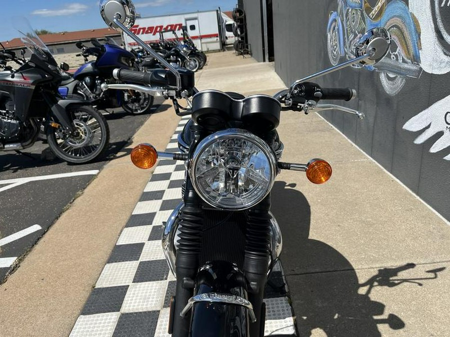 2024 Triumph Bonneville T120 Jet Black/Fusion White