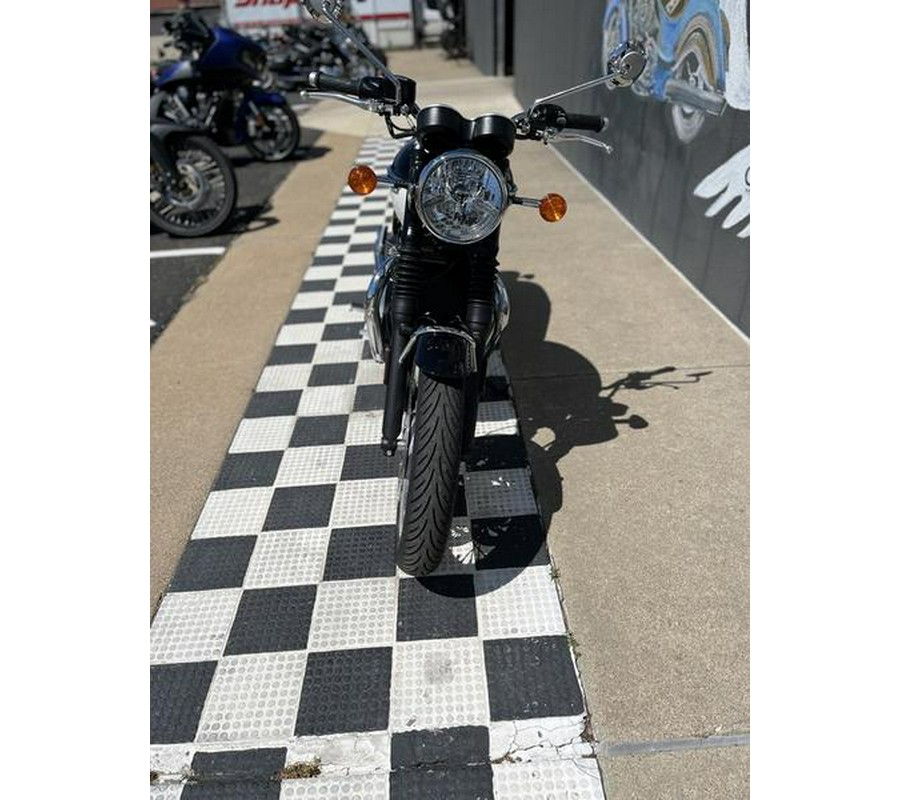 2024 Triumph Bonneville T120 Jet Black/Fusion White