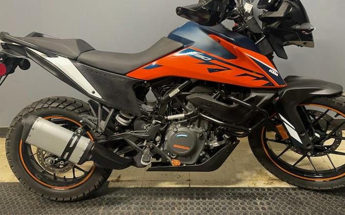 2023 KTM ADVENTURE 390