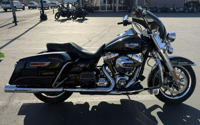 2016 Harley-Davidson® FLHR - Road King®