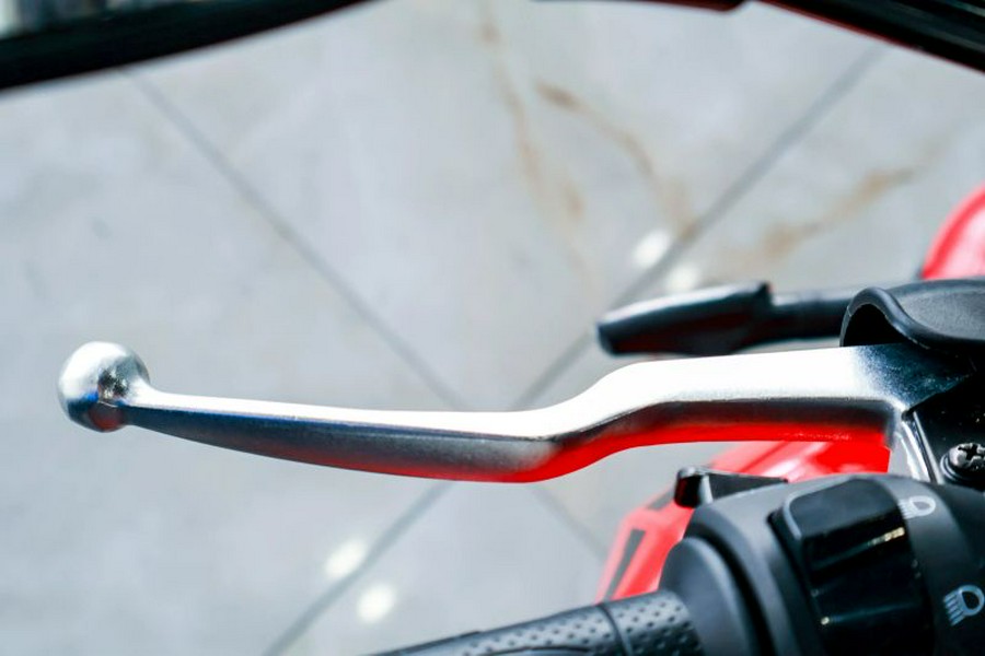 2024 Benelli TNT 135