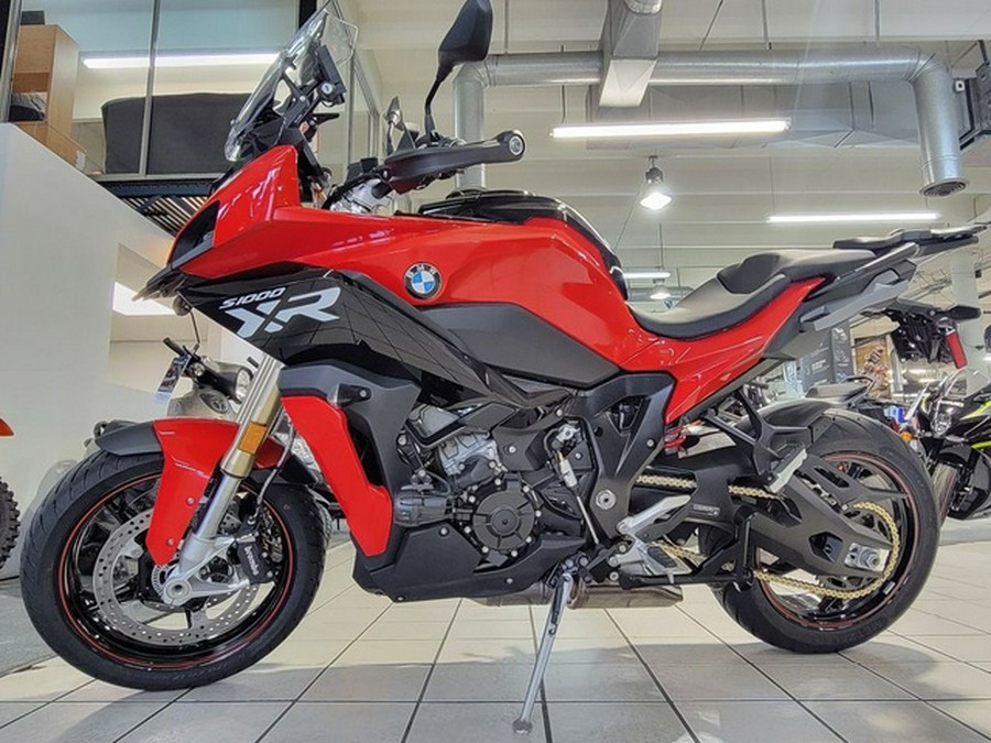 2023 BMW S 1000 XR Racing Red 2