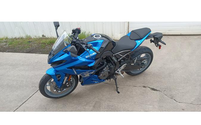 2024 Suzuki GSX-S 8R