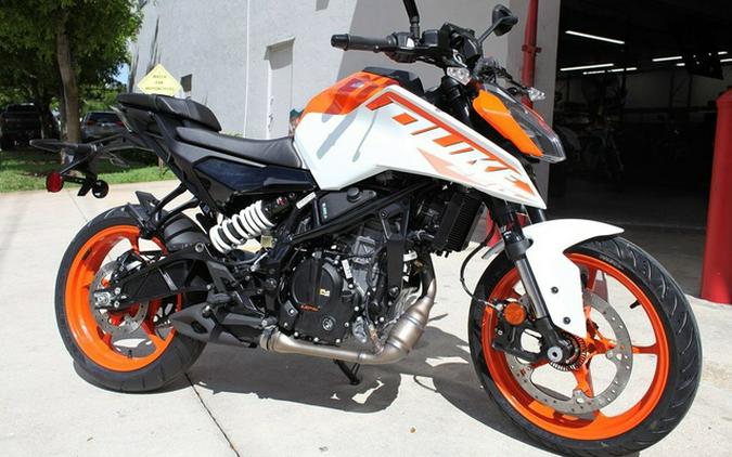 2024 KTM 250 Duke