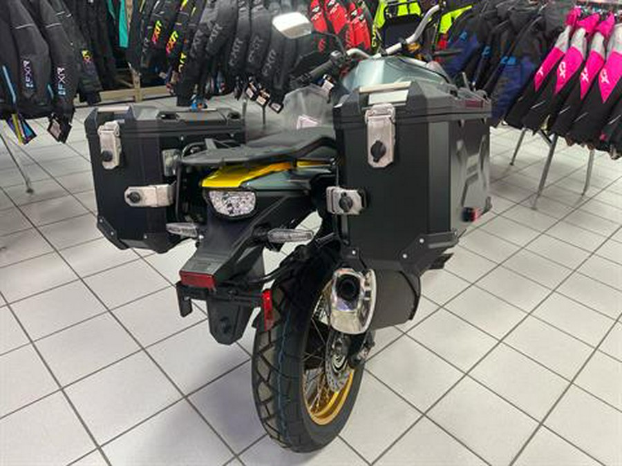 2024 Suzuki V-Strom 800DE Adventure