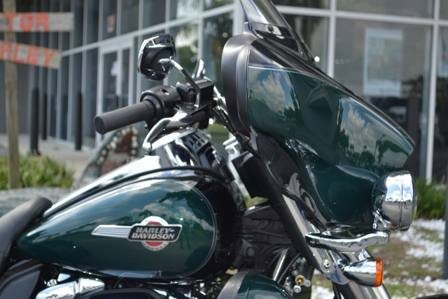 2024 Harley-Davidson® Tri Glide® Ultra - FLHTCUTG