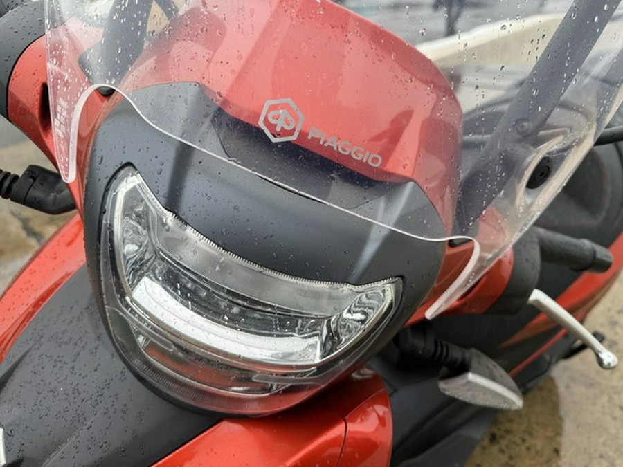2024 Piaggio BV 400 S