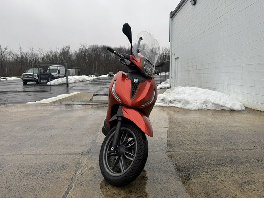 2024 Piaggio BV 400 S