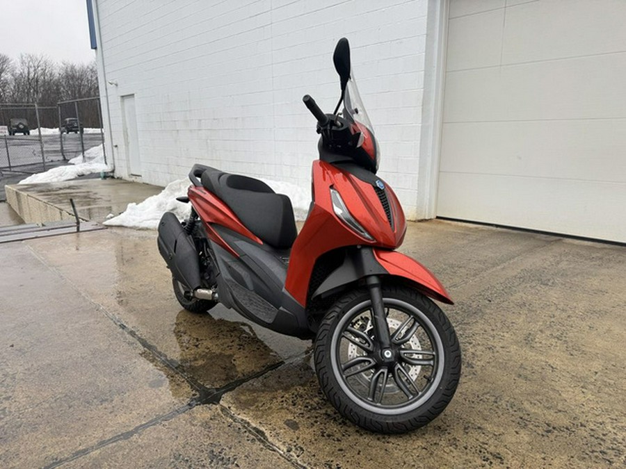 2024 Piaggio BV 400 S