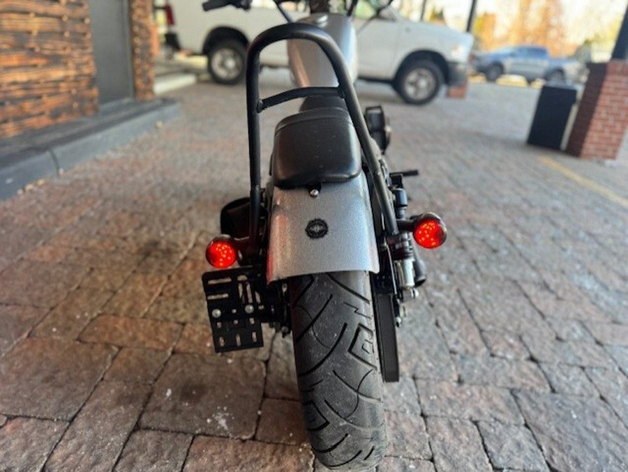 2015 Harley-Davidson® Iron 883™ XL883N