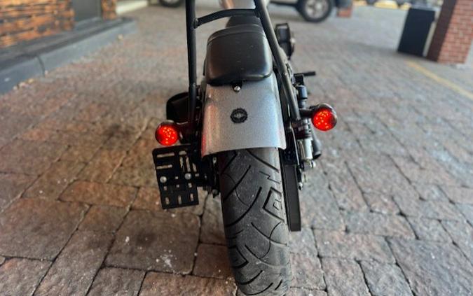 2015 Harley-Davidson® Iron 883™ XL883N