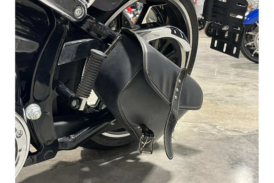 2015 Softail Breakout - Harley-Davidson®
