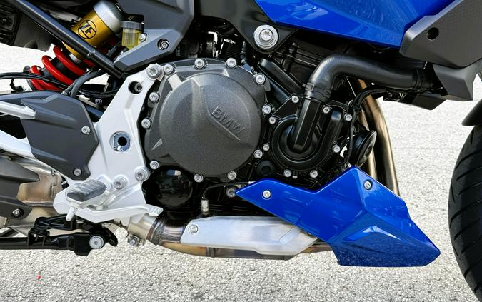 2026 BMW F 900 XR