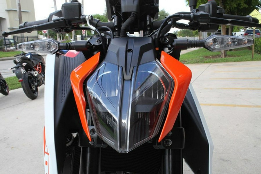 2024 KTM 250 Duke