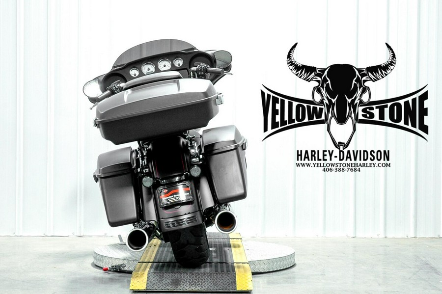 2015 Harley-Davidson® Street Glide® Special Black Denim