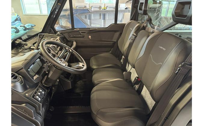 2026 Can-Am Defender 6x6 Limited CAB HD10