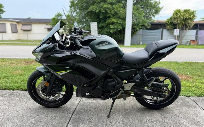 2025 Kawasaki Ninja 650 ABS