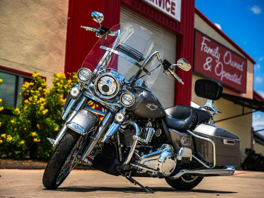 2017 Harley-Davidson Touring FLHR - Road King