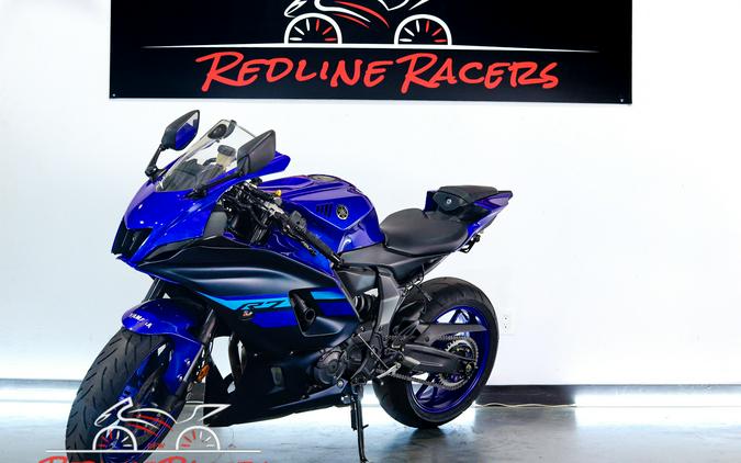 2024 YAMAHA YZF-R7
