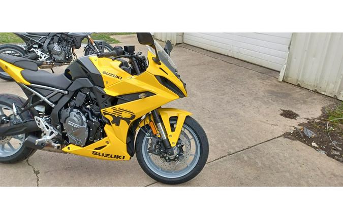 2024 Suzuki GSX-S 8R