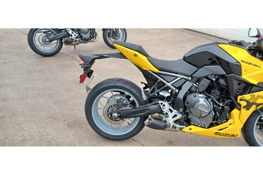 2024 Suzuki GSX-S 8R