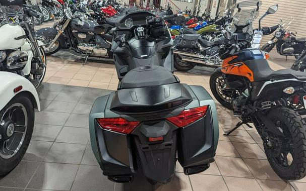 New 2024 HONDA GOLD WING AUTOMATCI DCT