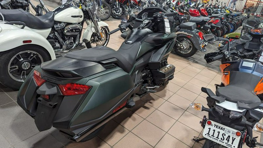 New 2024 HONDA GOLD WING AUTOMATCI DCT