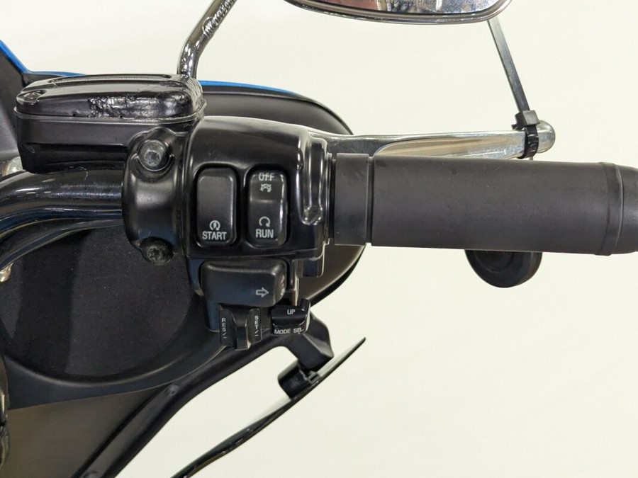 2011 Harley-Davidson Electra Glide Ultra Limited Two-Tone Cool Blue Pearl/Vi