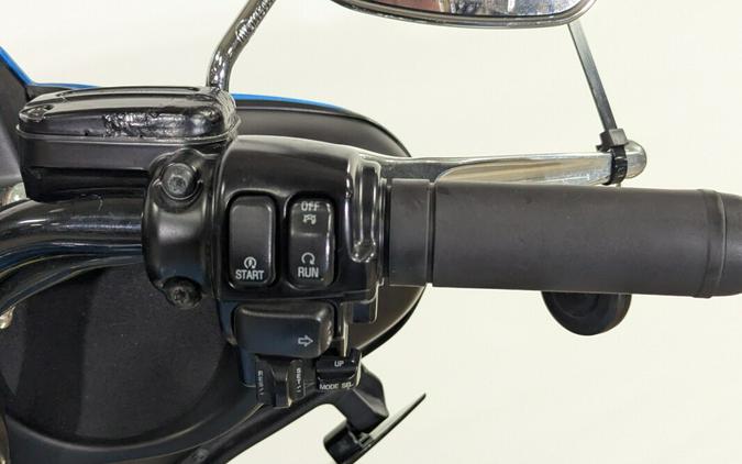 2011 Harley-Davidson Electra Glide Ultra Limited Two-Tone Cool Blue Pearl/Vi