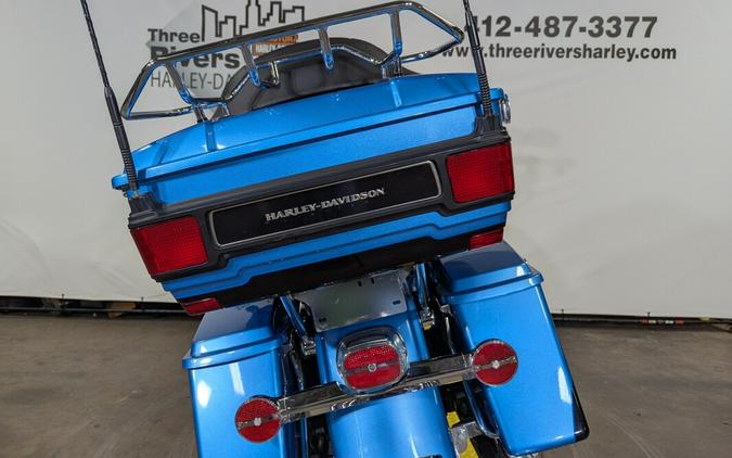 2011 Harley-Davidson Electra Glide Ultra Limited Two-Tone Cool Blue Pearl/Vi