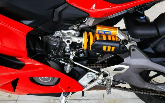 2025 Ducati Panigale V2 S