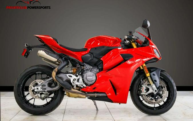 2025 Ducati Panigale V2 S