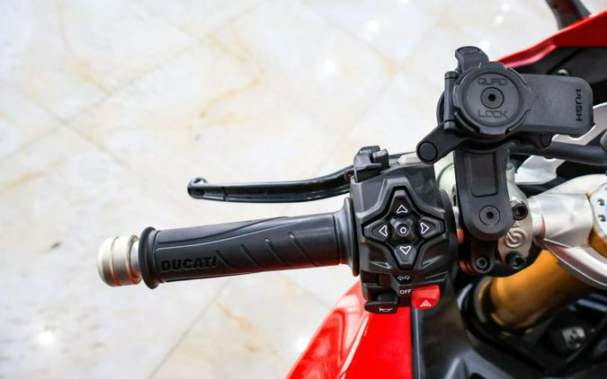 2025 Ducati Panigale V2 S