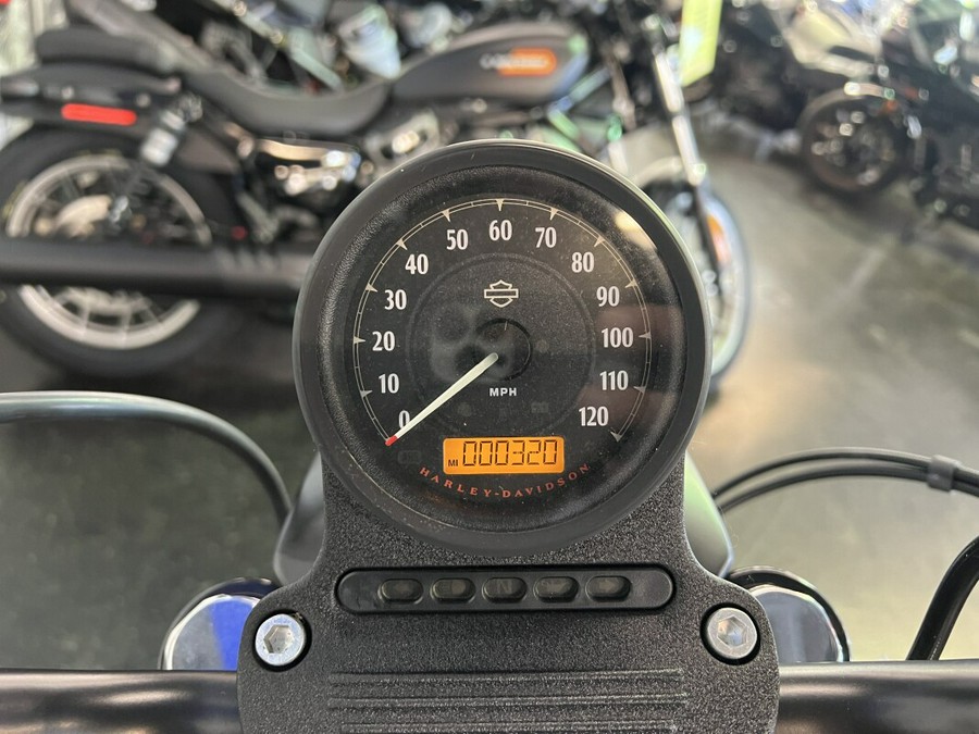 2019 Harley-Davidson Iron 883 Industrial Gray XL883N