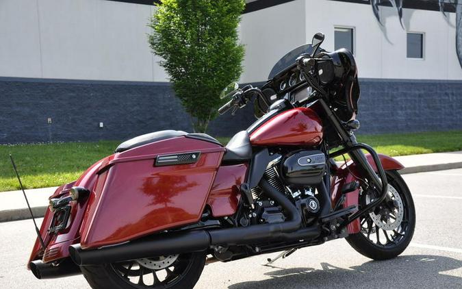 2018 Harley-Davidson® FLHXS - Street Glide® Special