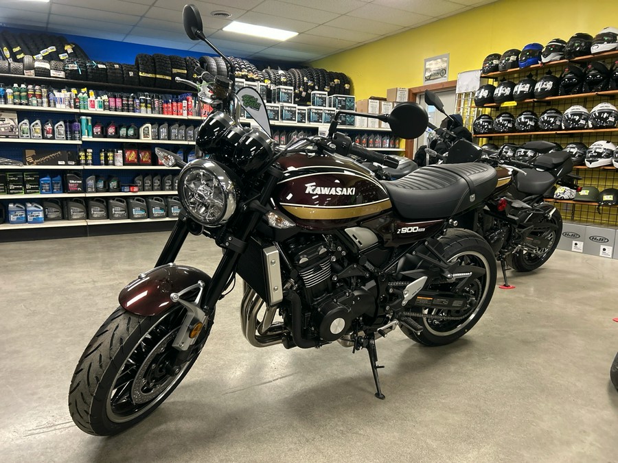 2025 Kawasaki Z900RS ABS