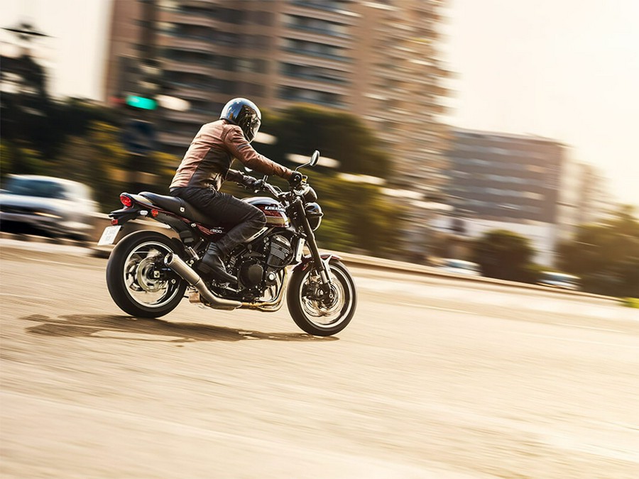 2025 Kawasaki Z900RS ABS
