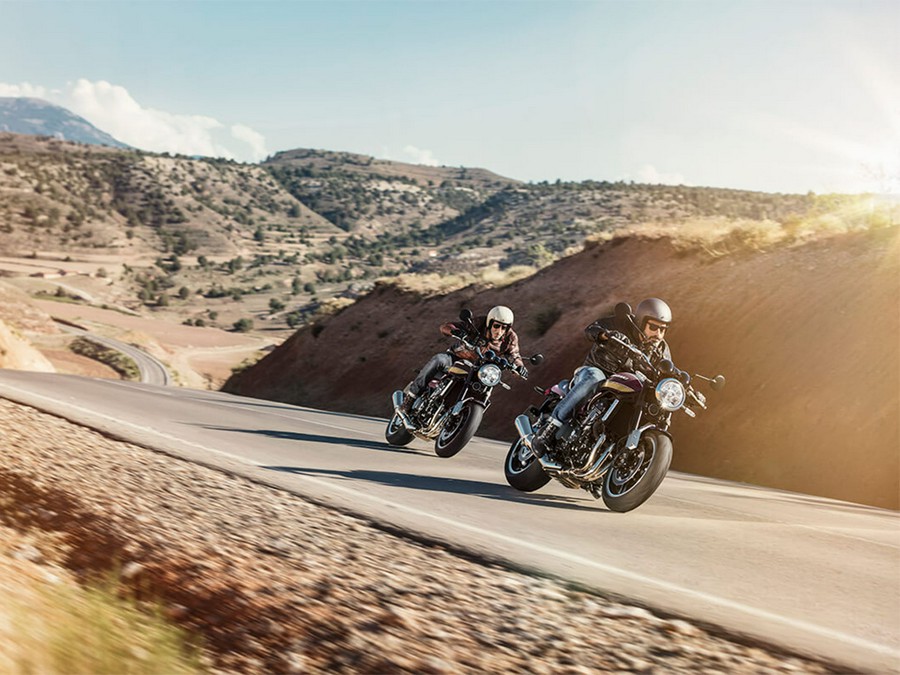 2025 Kawasaki Z900RS ABS