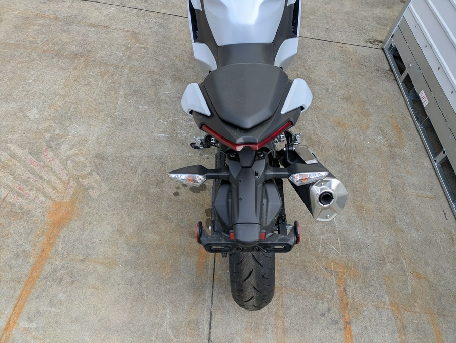 2025 Kawasaki Ninja 500