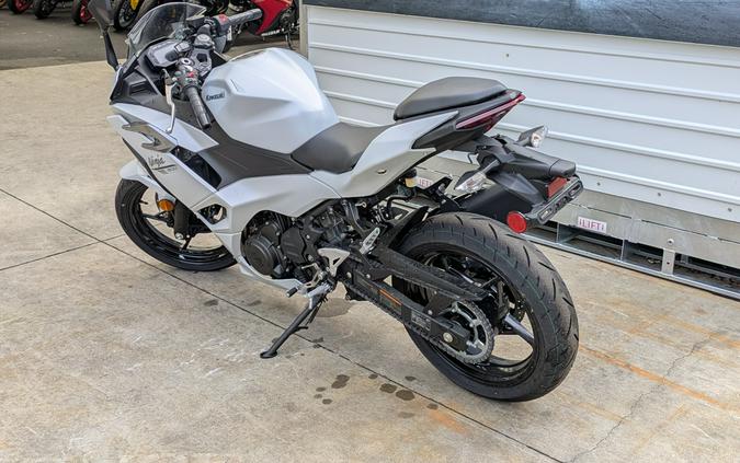 2025 Kawasaki Ninja 500