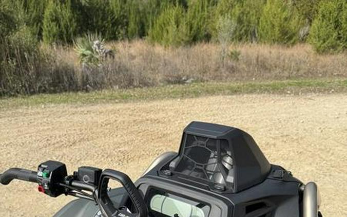 2026 Can-Am® Outlander X mr 1000R Loft Green Satin